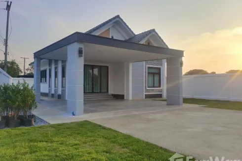 2 Bedroom House for sale in Kratip, Nakhon Pathom