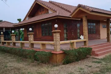 4 Bedroom House for sale in Kratip, Nakhon Pathom
