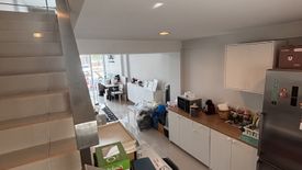 3 Bedroom Townhouse for rent in Bang Na, Bangkok