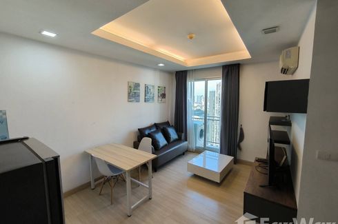 1 Bedroom Condo for rent in Thru Thonglor, Bang Kapi, Bangkok near MRT Phetchaburi