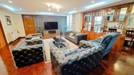 4 Bedroom Condo for rent in Tai Ping Towers, Khlong Tan Nuea, Bangkok