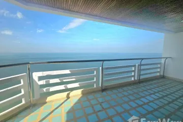 3 Bedroom Condo for rent in Golden Sand Beachside Condominium, Na Jomtien, Chonburi