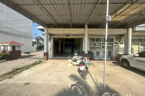 3 Bedroom Townhouse for sale in Nong Kae, Prachuap Khiri Khan