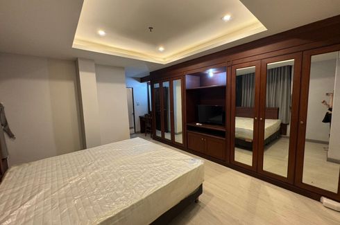 1 Bedroom Condo for rent in Rudee Place, Lumpini, Bangkok near BTS Ploen Chit