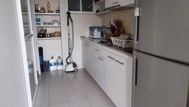 1 Bedroom Condo for sale in Life Ratchadapisek, Huai Khwang, Bangkok near MRT Huai Khwang