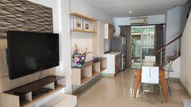 3 Bedroom Townhouse for rent in Phlapphla, Bangkok near MRT Ramkhamhaeng