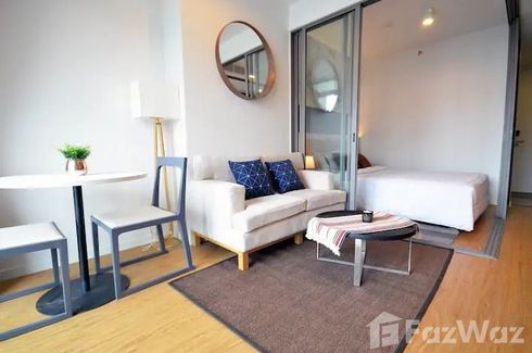 1 Bedroom Condo for rent in Siamese Surawong, Si Phraya, Bangkok near MRT Sam Yan