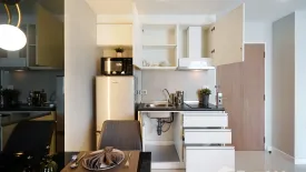 1 Bedroom Condo for rent in Le Cote Sukhumvit 14, Khlong Toei, Bangkok near BTS Asoke