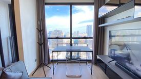1 Bedroom Condo for rent in Si Phraya, Bangkok near MRT Sam Yan