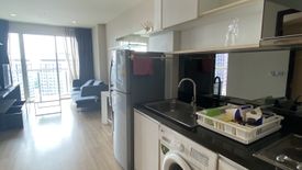 1 Bedroom Condo for rent in Sky Walk Condominium, Phra Khanong Nuea, Bangkok near BTS Phra Khanong