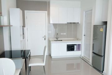 Condo for rent in TC Green, Huai Khwang, Bangkok near MRT Phetchaburi