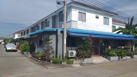 3 Bedroom Townhouse for sale in Baan Pruksa 84/2 Phetkasem 63, Lak Song, Bangkok