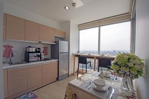 1 Bedroom Condo for rent in Rhythm Ratchada, Sam Sen Nok, Bangkok near MRT Ratchadaphisek