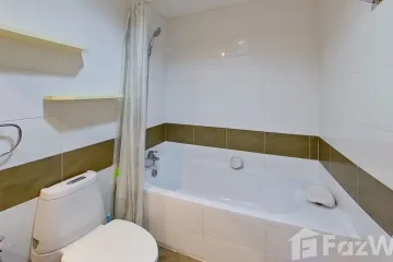 1 Bedroom Condo for rent in Serene Place Sukhumvit 24, Khlong Tan, Bangkok near BTS Phrom Phong