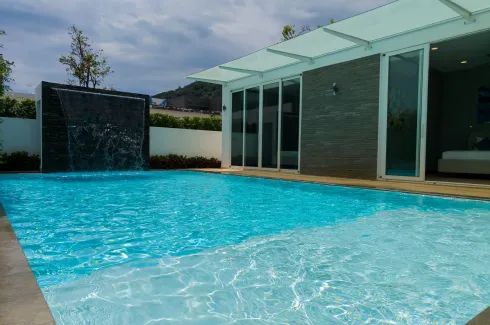 4 Bedroom Villa for sale in The Qastle Rawai, Rawai, Phuket