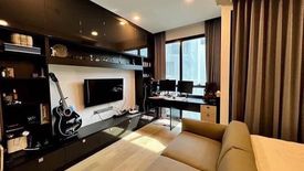 1 Bedroom Condo for rent in Si Phraya, Bangkok near MRT Sam Yan
