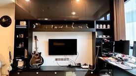 1 Bedroom Condo for rent in Si Phraya, Bangkok near MRT Sam Yan