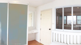 1 Bedroom Condo for rent in Sam Sen Nai, Bangkok near BTS Saphan Kwai