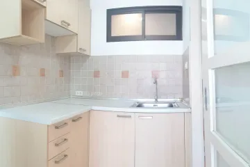 1 Bedroom Condo for rent in Sam Sen Nai, Bangkok near BTS Saphan Kwai