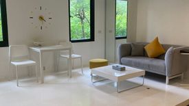 1 Bedroom Condo for rent in Benviar Tonson Residence, Lumpini, Bangkok near BTS Ratchadamri