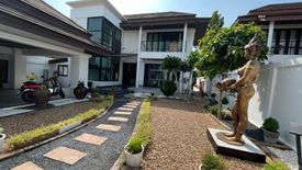3 Bedroom Villa for sale in Choeng Thale, Phuket