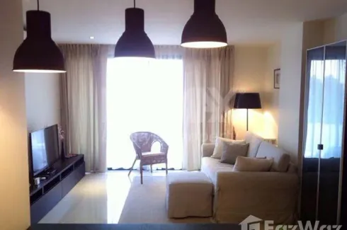 2 Bedroom Condo for rent in SOCIO Reference 61, Khlong Tan Nuea, Bangkok near BTS Ekkamai