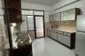 2 Bedroom Condo for rent in CS Villa, Khlong Tan Nuea, Bangkok near BTS Ekkamai