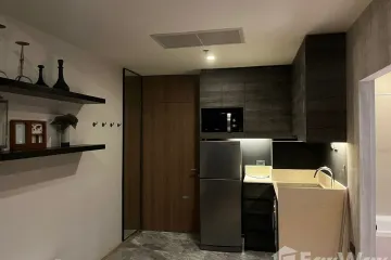 Condo for rent in Noble Refine, Khlong Tan, Bangkok near BTS Phrom Phong