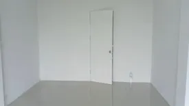 2 Bedroom Commercial for rent in Si Kan, Bangkok