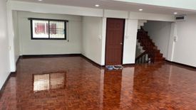 3 Bedroom Townhouse for rent in Khlong Toei, Bangkok