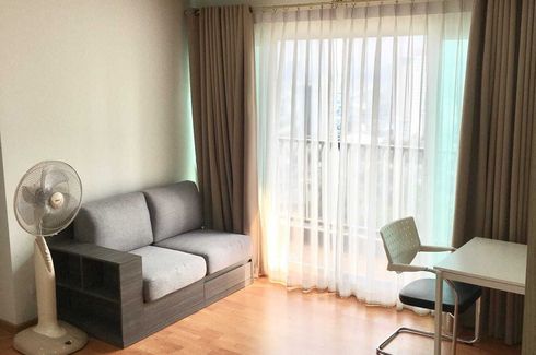 2 Bedroom Condo for rent in Pak Khlong Phasi Charoen, Bangkok near MRT Bang Wa