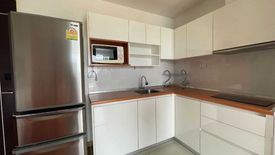 2 Bedroom Condo for rent in Pak Khlong Phasi Charoen, Bangkok near MRT Bang Wa