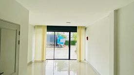 3 Bedroom Townhouse for rent in O Ngoen, Bangkok