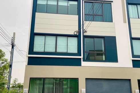 3 Bedroom Townhouse for rent in O Ngoen, Bangkok