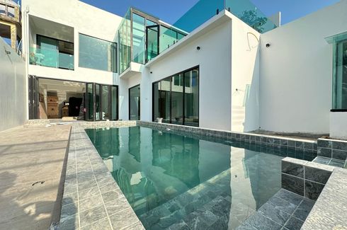 3 Bedroom Villa for sale in Chalong, Phuket