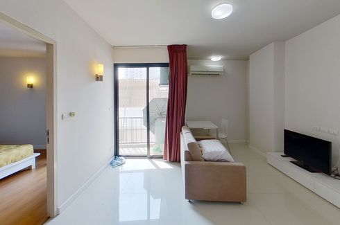 1 Bedroom Condo for rent in Le Cote Sukhumvit 14, Khlong Toei, Bangkok near BTS Asoke