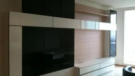 2 Bedroom Condo for rent in The Empire Place, Thung Wat Don, Bangkok near BTS Sueksa Witthaya