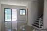 3 Bedroom Townhouse for rent in Patio Srinakarin - Rama 9, Hua Mak, Bangkok