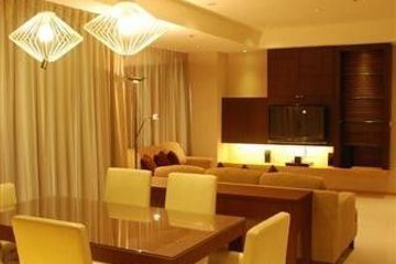 2 Bedroom Condo for rent in The Emporio Place, Khlong Tan, Bangkok near BTS Phrom Phong