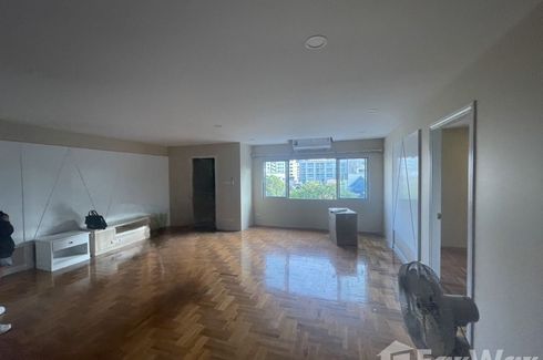 2 Bedroom Condo for rent in 49 Suite, Khlong Tan Nuea, Bangkok near BTS Thong Lo