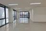 Office for rent in Mahatun Rama 3, Bang Khlo, Bangkok