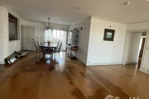 3 Bedroom Condo for rent in Saichol Mansion, Bang Lamphu Lang, Bangkok near BTS Saphan Taksin