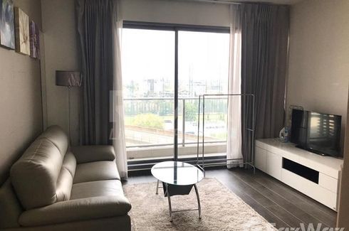 1 Bedroom Condo for rent in The Lofts Ekkamai, Phra Khanong, Bangkok near BTS Ekkamai