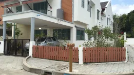 3 Bedroom Townhouse for sale in Baan Sahakon Mo-Or, Phawong, Songkhla