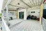 3 Bedroom Townhouse for sale in Baan Pruksa 79 Lamlukka-Khlongsam, Lat Sawai, Pathum Thani