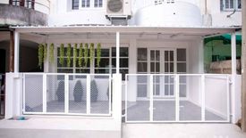 3 Bedroom Townhouse for sale in Sucha Village, Lahan, Nonthaburi