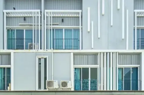 3 Bedroom Townhouse for sale in Patio Rama II ( Soi 33 ), Bang Mot, Bangkok