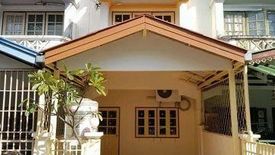 4 Bedroom Townhouse for sale in Thanyakarn Maiyalap, Chorakhe Bua, Bangkok