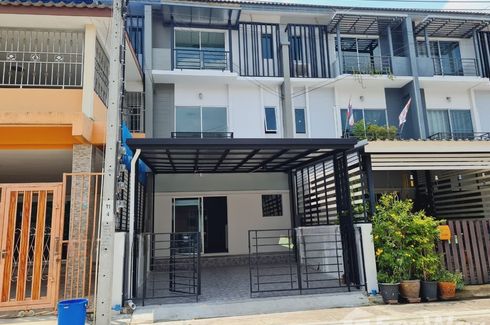 3 Bedroom Townhouse for sale in Prachasuk Lake and Mall Village, Samae Dam, Bangkok
