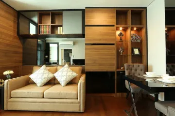 Condo for sale in Khlong Tan Nuea, Bangkok